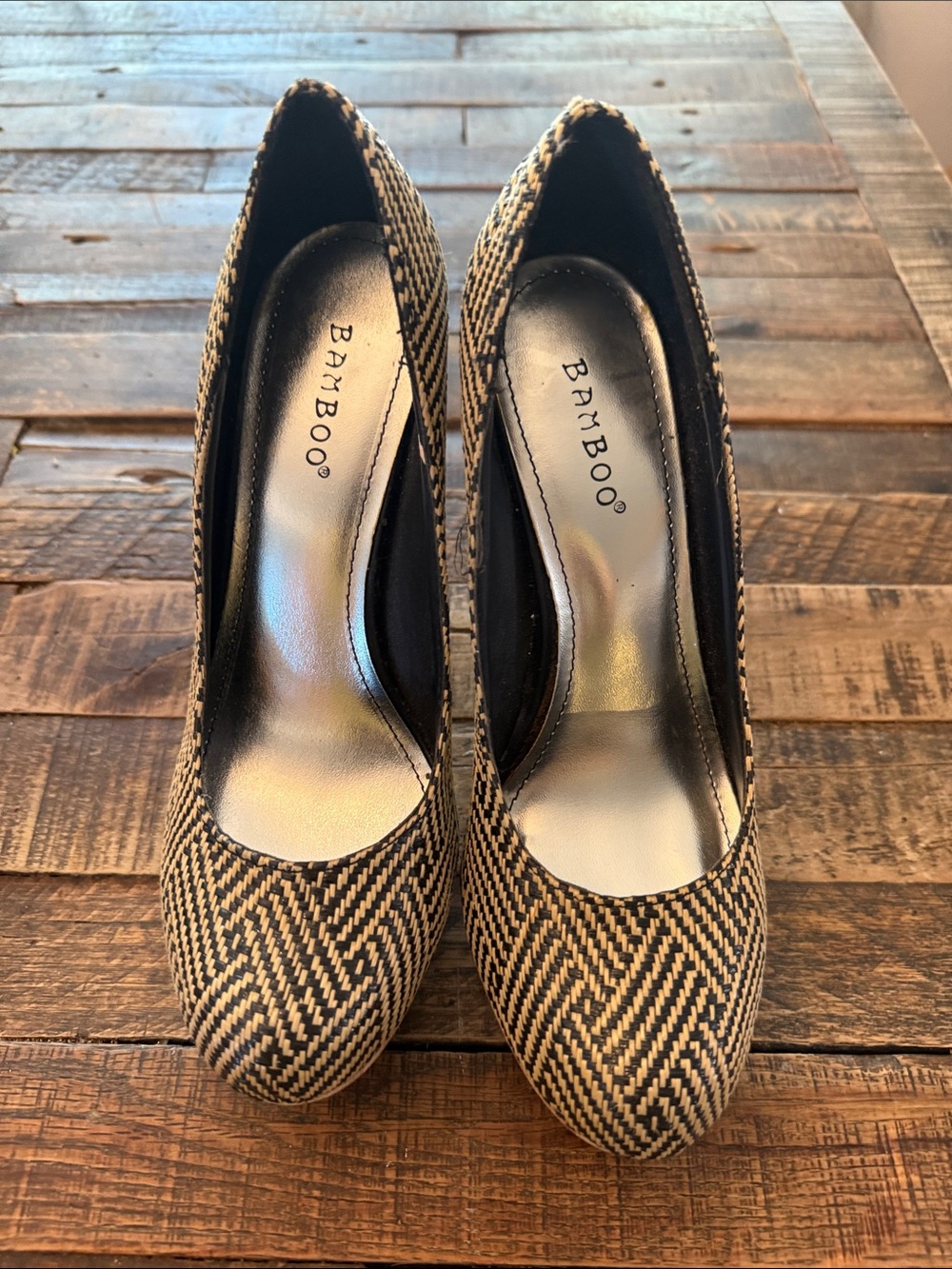 BAMBOO Black and Tan Woven Round-Toe Heels